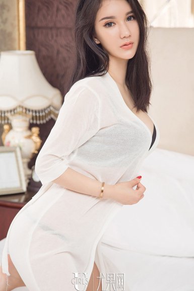 “db真人体育官网”王俊凯易烊千玺为王源庆生:19岁生日快乐(图3) db真人